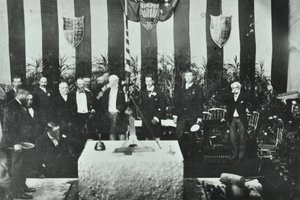 Battersea Köprüsü: Galler Prensi Albert Victor tarafından bir anıt taşın döşenmesi, 1887 by English Photographer
