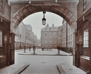 Bourne Malikanesi: Kirkeby Binaları, Londra by English Photographer