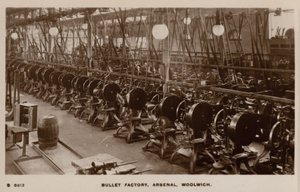Kurşun fabrikası, Arsenal, Woolwich (s/b fotoğraf) by English Photographer