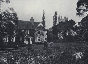 Canon Kingsley ve Evi, Eversley Rectory, Hampshire (s/b fotoğraf) by English Photographer