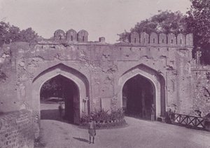 Kaşmir Kapısı, Delhi by English Photographer