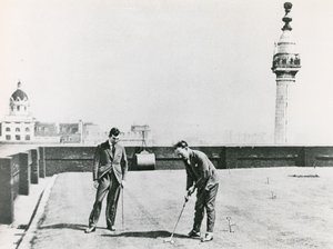 Anıttan bakıldığında şehir golfçüleri by English Photographer