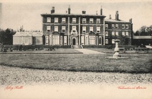 Cley Hall (s/b fotoğraf) by English Photographer
