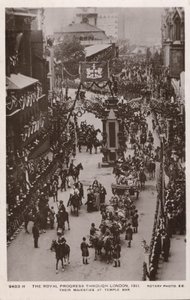 Kral George V ve Kraliçe'nin taç giyme töreni, Temple Bar, Londra by English Photographer