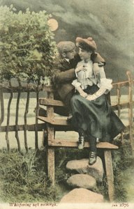 Bir kır stiline sarılan çift (renkli fotoğraf) by English Photographer