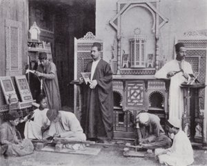 Mısır: Bir Mushrebieh Atölyesi (s/b fotoğraf) by English Photographer