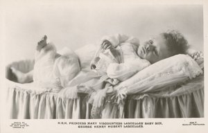 George Lascelles bebekken (s/b fotoğraf) by English Photographer
