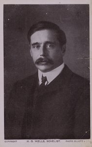HG Wells (1866-1946), İngiliz romancı by English Photographer