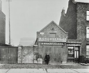 High Street, Kuzey Woolwich; daha sonra İskele Yolu, 1899 by English Photographer