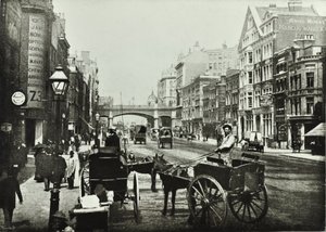 Holborn Viyadüğü, Farringdon Caddesi, kuzeye bakıyor, Londra Şehri, 1890 by English Photographer