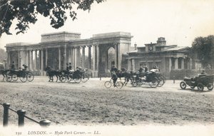 Hyde Park Köşesi by English Photographer