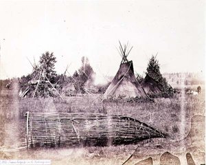 Kırk Dokuzuncu Paralelde Kraliyet Mühendisleri tarafından fotoğraflanan Kootenay Nehri üzerindeki Hint Locaları (sepya fotoğrafı) by English Photographer