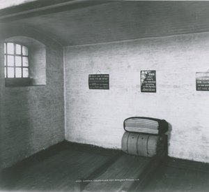Newgate Hapishanesinde mahkûm bir hücrenin iç görünümü by English Photographer