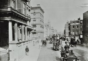 Knightsbridge, Westminster LB: Albert Gate tarafından doğuya bakıyor, 1890 by English Photographer