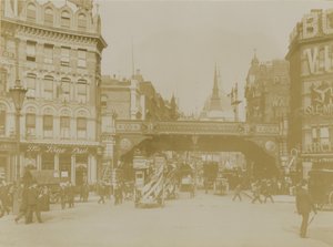 Ludgate Sirki by English Photographer