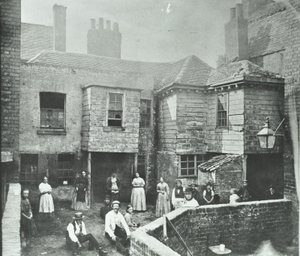 Pazar Mahkemesi, Londra, 1868 by English Photographer