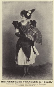Bayan Gertrude Chandler, B Kutusunda by English Photographer
