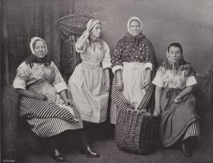Newhaven Balık Kadınları by English Photographer