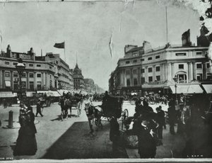 Oxford Circus, Westminster LB: doğuya bakış, 1895 by English Photographer