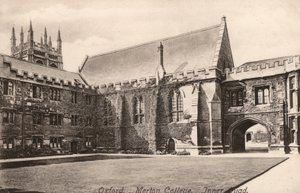 Oxford, Merton College, Inner Quad (s/b fotoğraf) by English Photographer