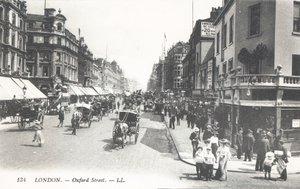Oxford Caddesi by English Photographer