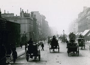 Oxford Caddesi, Londra; batıya bakmak by English Photographer