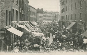 Pazar sabahı Petticoat Lane by English Photographer
