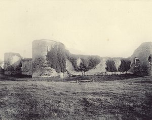 Pevensey Kalesi by English Photographer