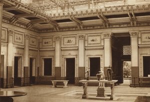 Pompeius Mahkemesi by English Photographer