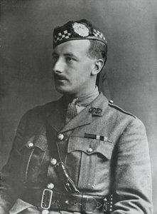 Kaptan Arthur Henderson VC, 2. Tabur Argyll ve Sutherland Highlanders'ın portresi, 1915 by English Photographer