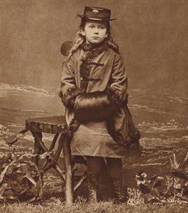 Prenses May, geleceğin Kraliçesi Mary, altı yaşındayken (siyah-beyaz fotoğraf) by English Photographer