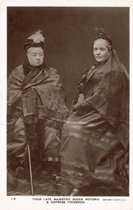 Kraliçe Victoria, İmparatoriçe Frederick by English Photographer