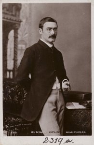 Rudyard Kipling (1865-1936), İngiliz kısa öykü yazarı, şair ve romancı by English Photographer