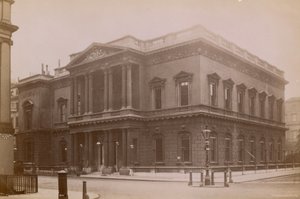 Kıdemli Birleşik Hizmet Kulübü, Londra by English Photographer