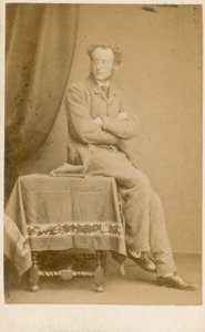 Sir John Everett Millais, sanatçı by English Photographer