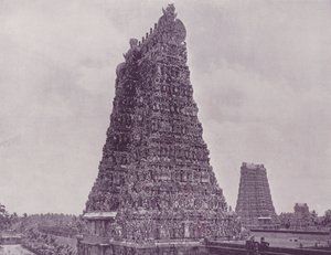 Güney Gopuram, Madurai by English Photographer