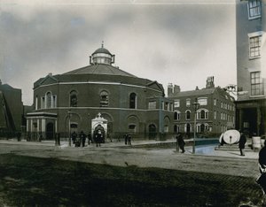 Surrey Şapeli, Blackfriars Yolu, Southwark (Rowland Hills Şapeli) by English Photographer