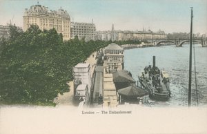 The Embankment, Londra by English Photographer