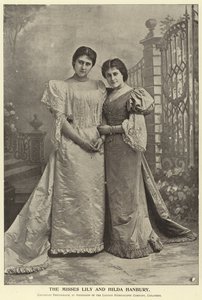 Misses Lily ve Hilda Hanbury by English Photographer