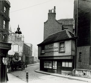 The Old Curiosity Shop, Portsmouth Caddesi, Lincolns Inn Fields, Londra by English Photographer