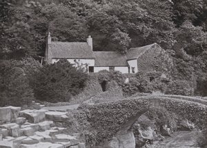 Eski Değirmen, Jesmond Dene (s/b fotoğraf) by English Photographer