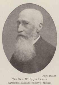 Muhterem W Cripps Ledger, Humane Society Madalyası ile ödüllendirildi by English Photographer