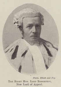 Çok Sayın Lord Robertson, Yeni Temyiz Lordu by English Photographer