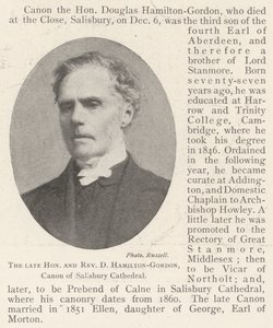 Merhum Saygıdeğer ve Muhterem D Hamilton-Gordon, Salisbury Katedrali Canon by English Photographer