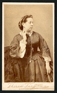 Therese Tietjens, portre (s/b fotoğraf) by English Photographer