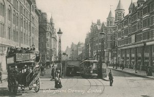 Yeraltı tramvayı, Southampton Row, Londra by English Photographer