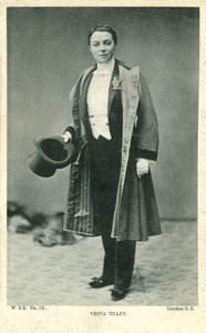 Vesta Tilley (s/b fotoğraf) by English Photographer