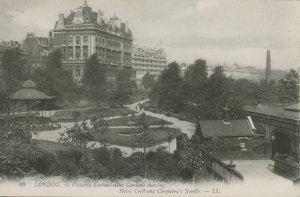Hotel Cecil ve Cleopatras Needle, Londra