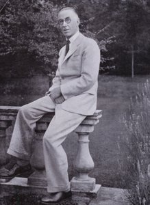 Warwick Deeping (s/b fotoğraf) by English Photographer