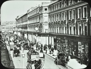 Whiteleys, Westbourne Grove, Westminster LB: batıya bakış, 1895 by English Photographer